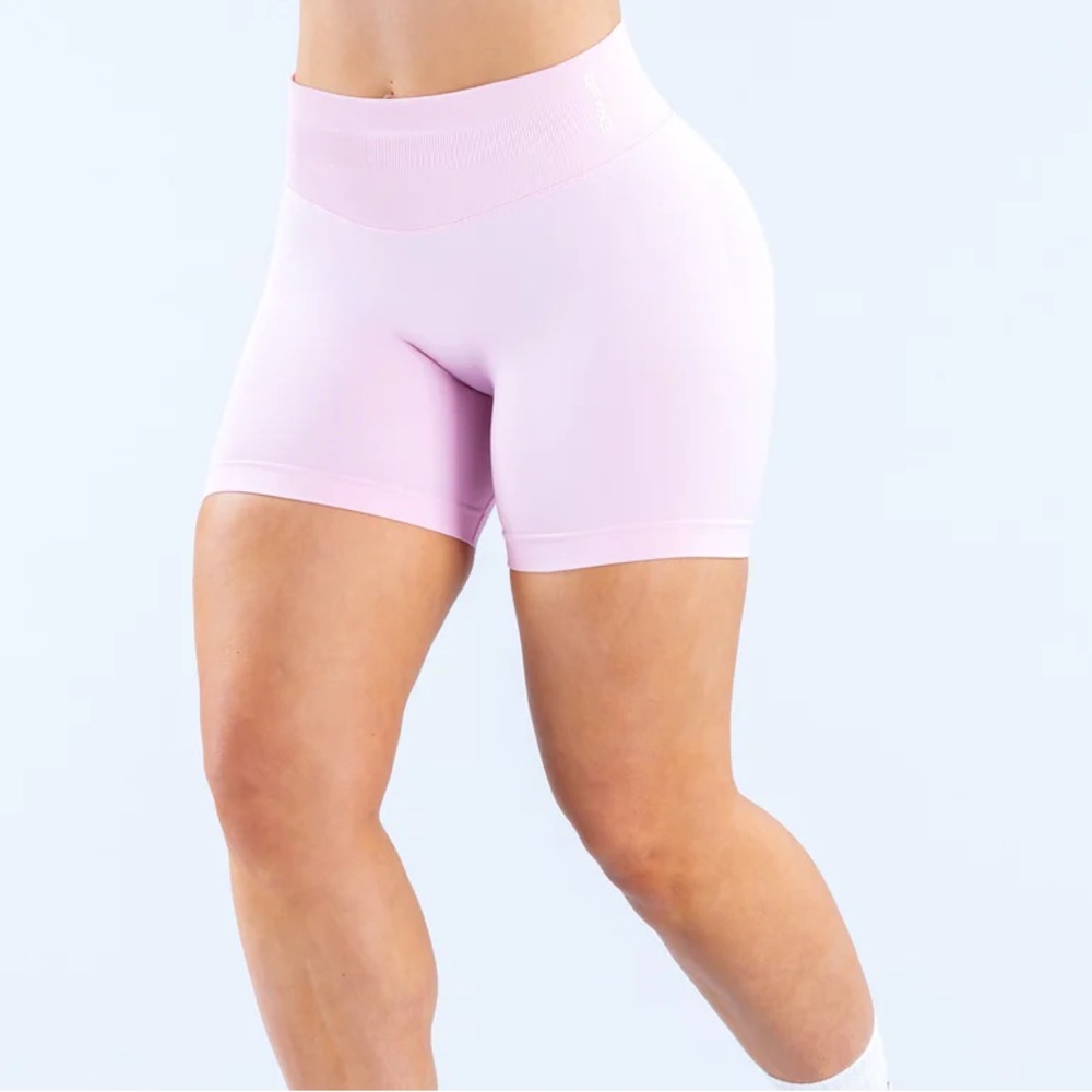 DFYNE Impact Shorts 4.5 Light Rose